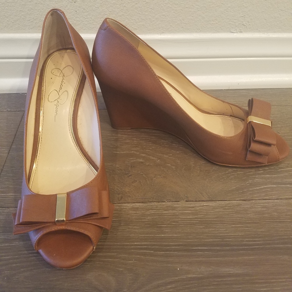 Jessica Simpson Peep Toe "Lynden" Wedges - Size 9